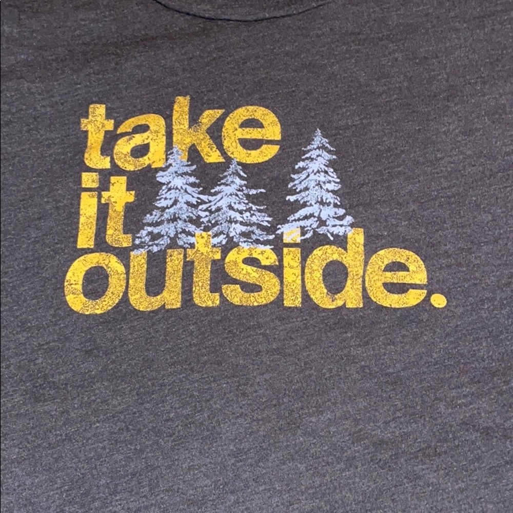 Columbia long sleeve “Take It Outside”